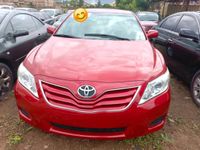 Direct 2011 Toyota Camry LE In Enugu. 